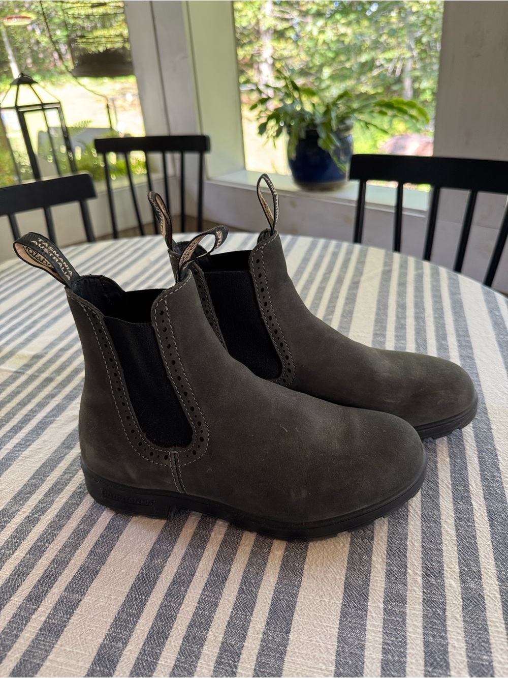 Blundstone Kids Dark Gray Chelsea Boots